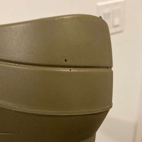 Todd Snyder Gardenheir Khaki Slip-Ons - Picture 9 of 12